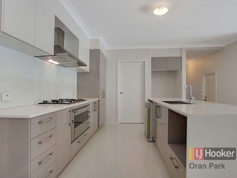 11 Australis Street, Campbelltown NSW 2560