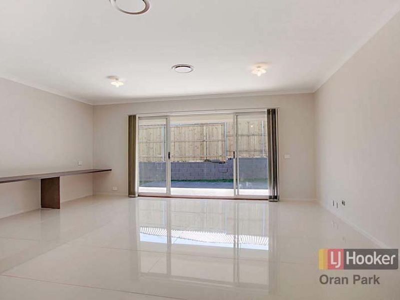 11 Australis Street, Campbelltown NSW 2560