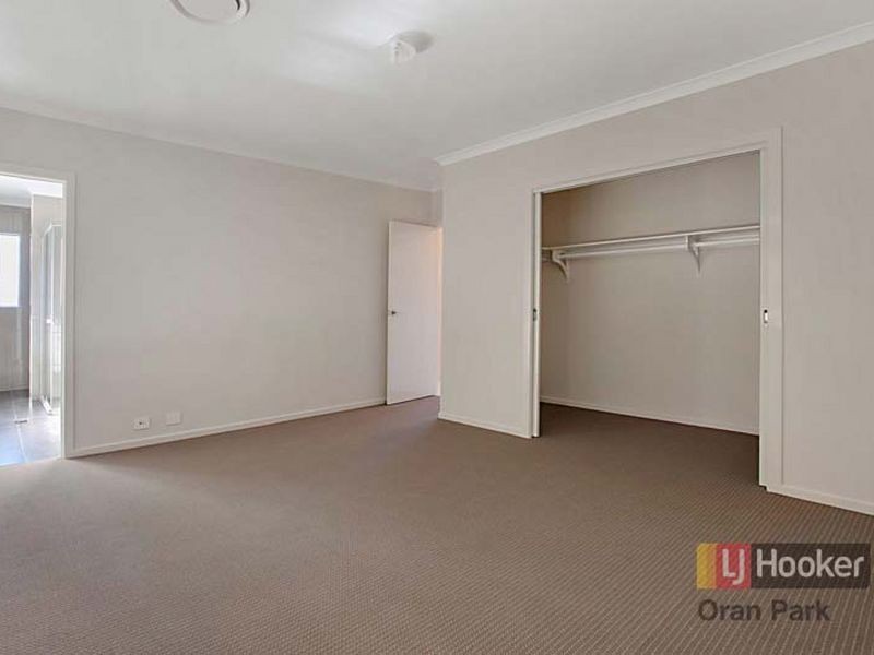 11 Australis Street, Campbelltown NSW 2560