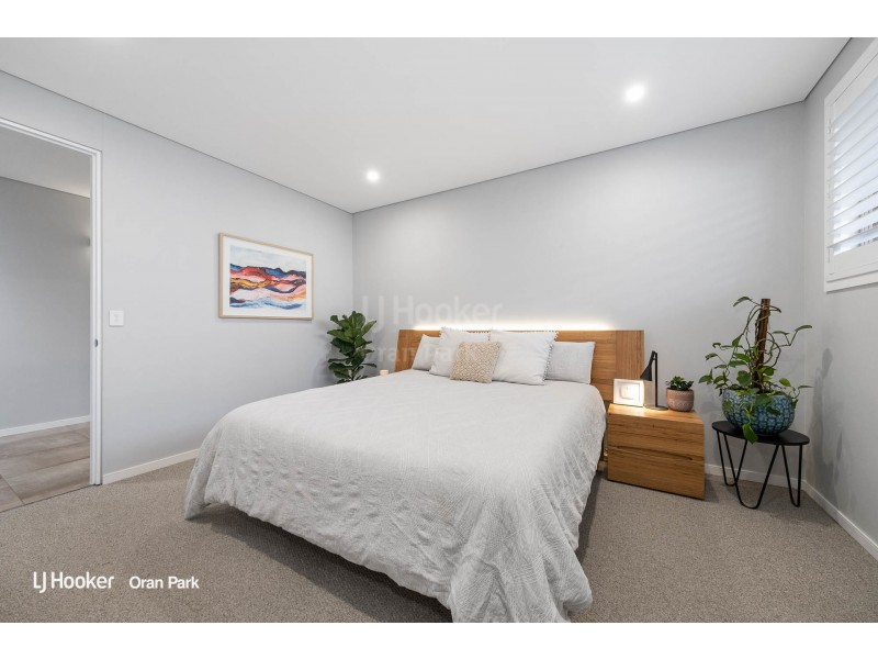 6 Forbes Street, Oran Park NSW 2570