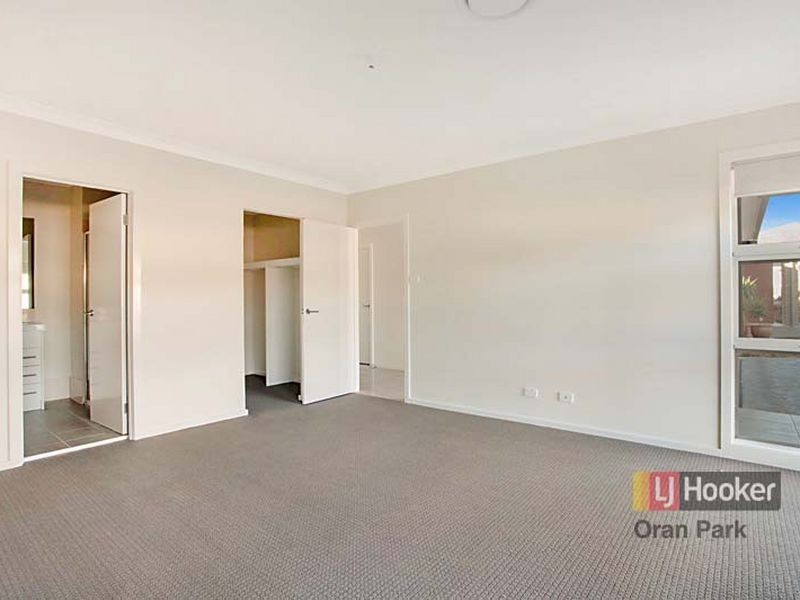 11 Thorpe Circuit, Oran Park NSW 2570