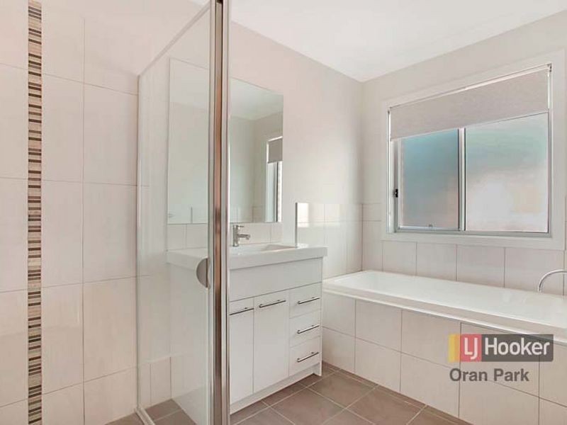 11 Thorpe Circuit, Oran Park NSW 2570