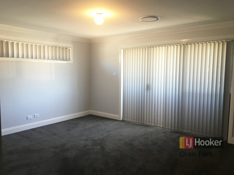 13 Hinton Loop, Oran Park NSW 2570