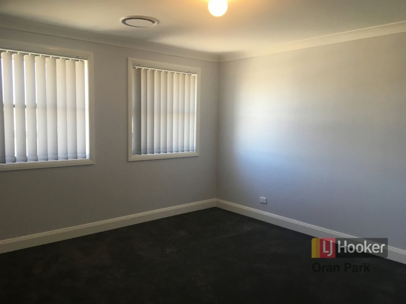 13 Hinton Loop, Oran Park NSW 2570