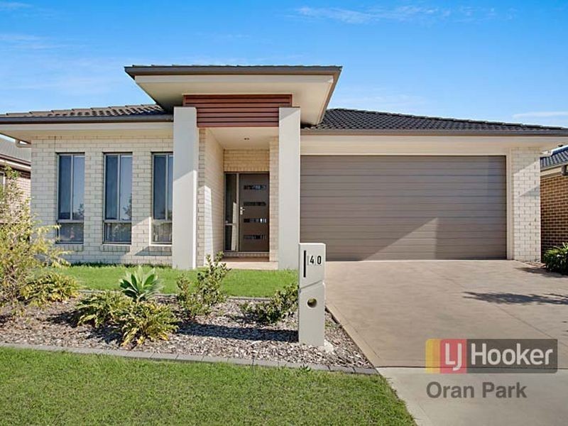 40 Skaife Street, Oran Park NSW 2570