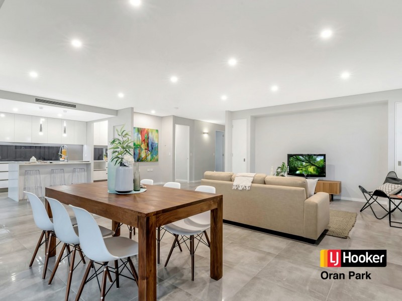 6 Forbes Street, Oran Park NSW 2570