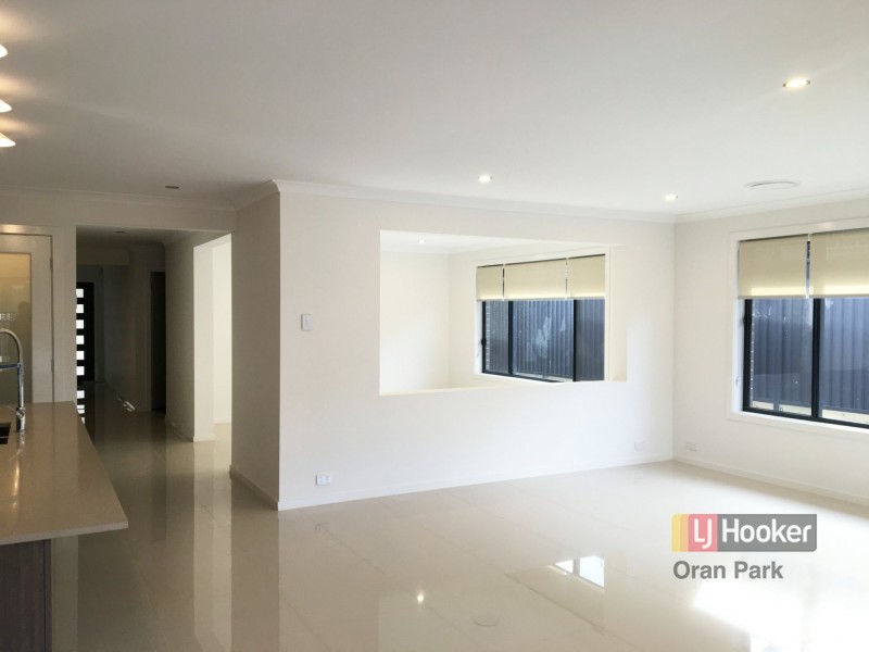 11 Hinton Loop, Oran Park NSW 2570
