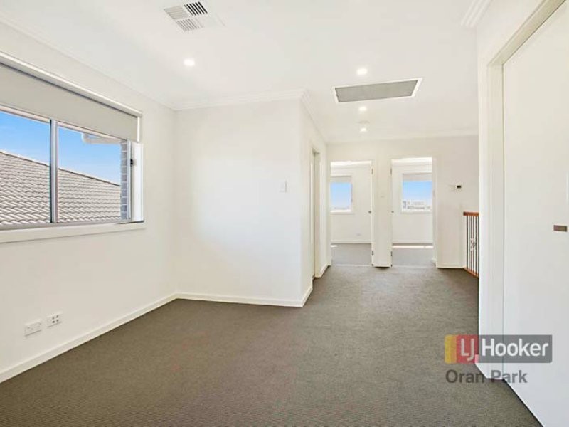 1b The Straight, Oran Park NSW 2570