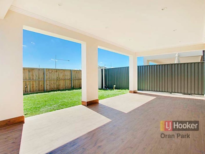1b The Straight, Oran Park NSW 2570