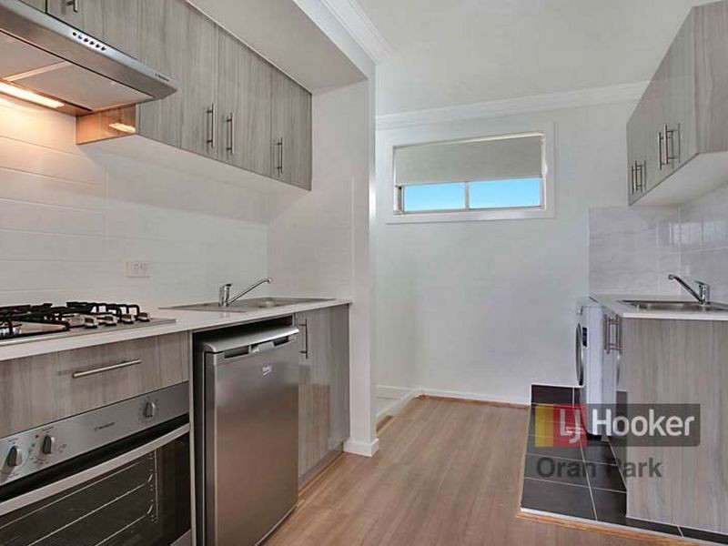 220a South Circuit, Oran Park NSW 2570