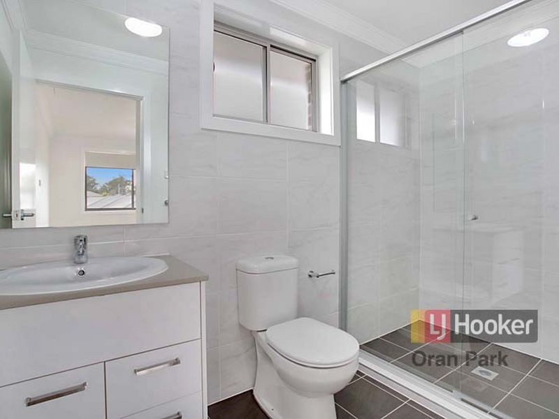 220a South Circuit, Oran Park NSW 2570