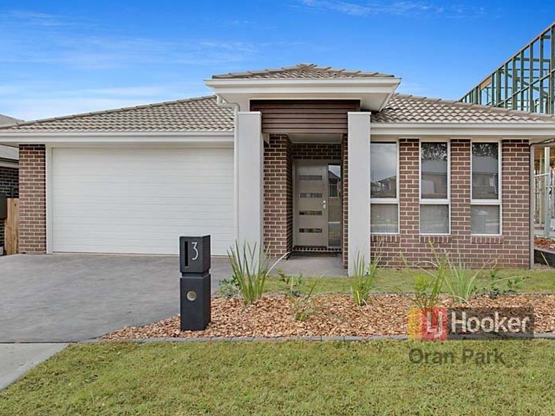 3 Daddo Street, Oran Park NSW 2570