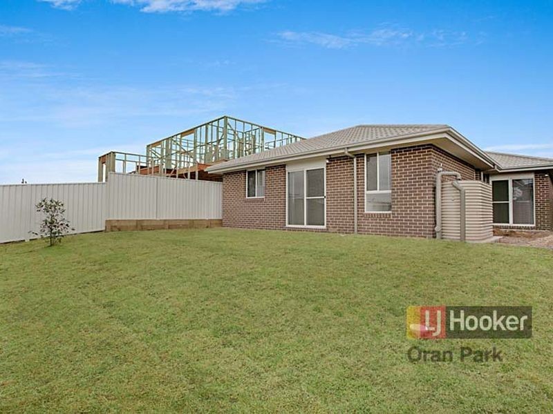 3 Daddo Street, Oran Park NSW 2570