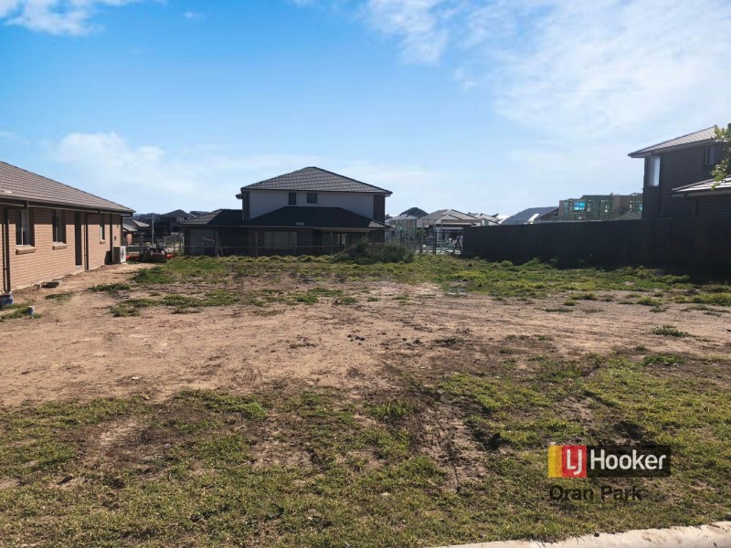 Lot 6105/5 Salmon Street, Oran Park NSW 2570