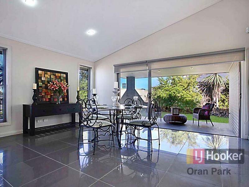 1 Moffat Street, Oran Park NSW 2570