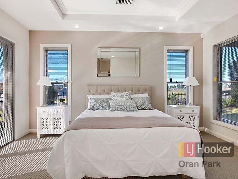 1 Moffat Street, Oran Park NSW 2570