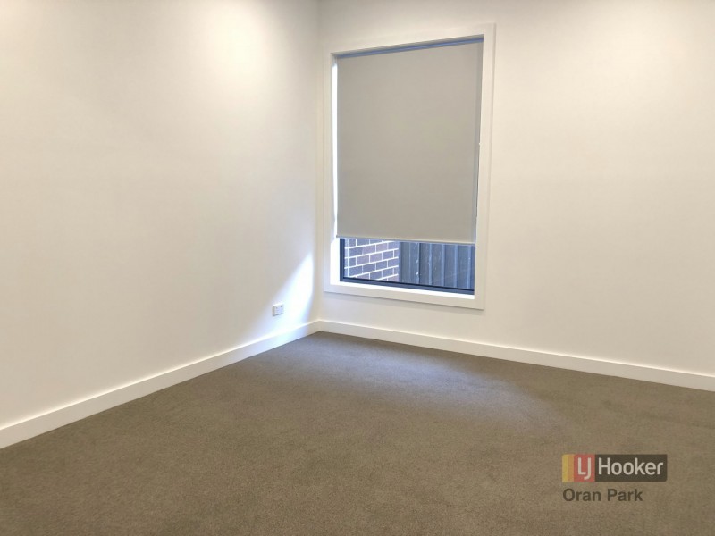 30 Steward Drive, Oran Park NSW 2570