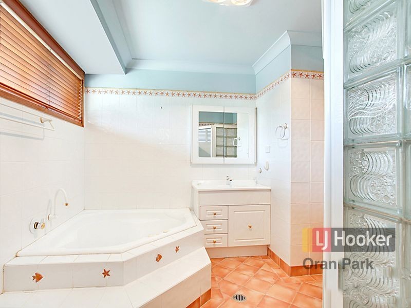 8 Ridgehaven Road, Silverdale NSW 2752