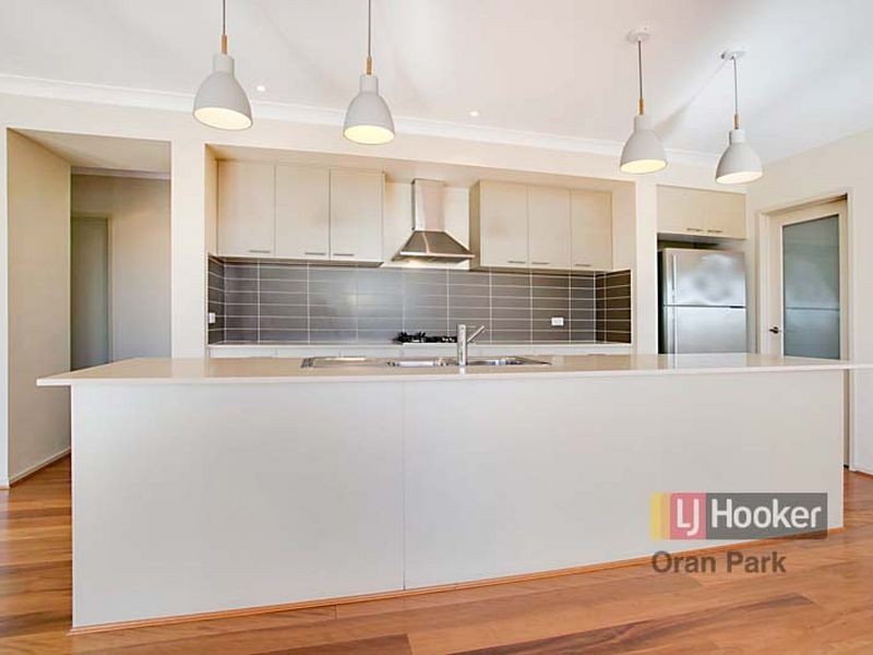 21 Bond Street, Oran Park NSW 2570