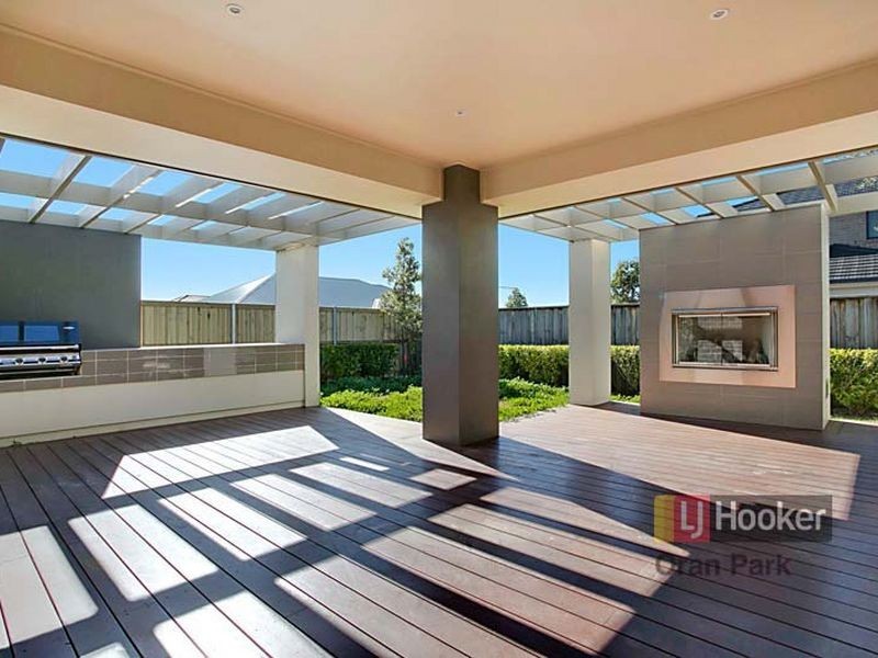 21 Bond Street, Oran Park NSW 2570