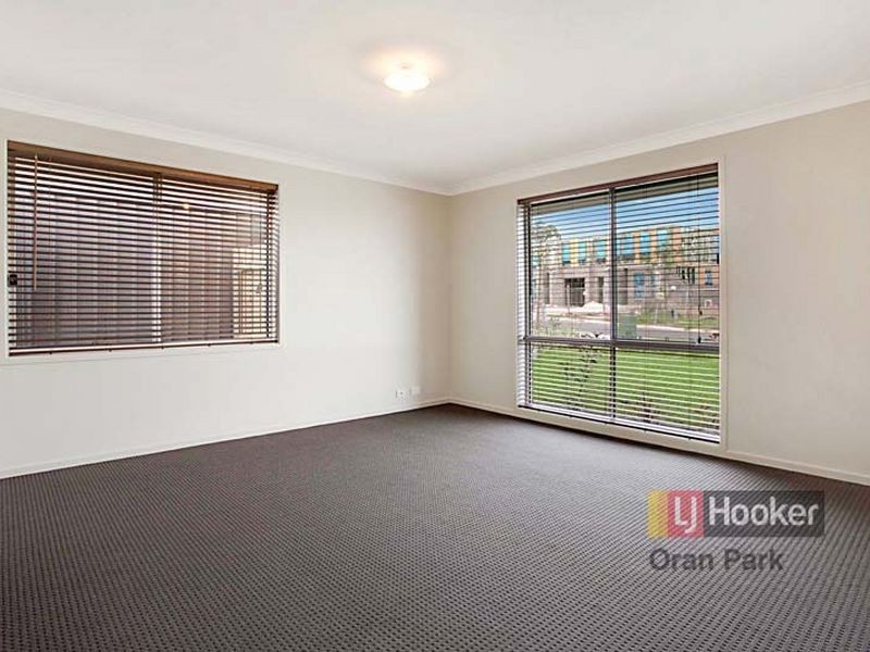 11 Richards Loop, Oran Park NSW 2570