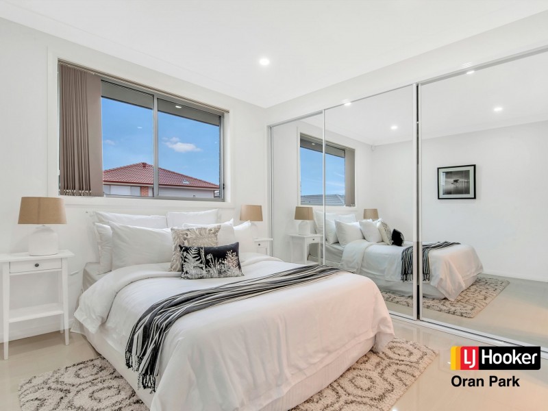 9b Hinton Loop, Oran Park NSW 2570
