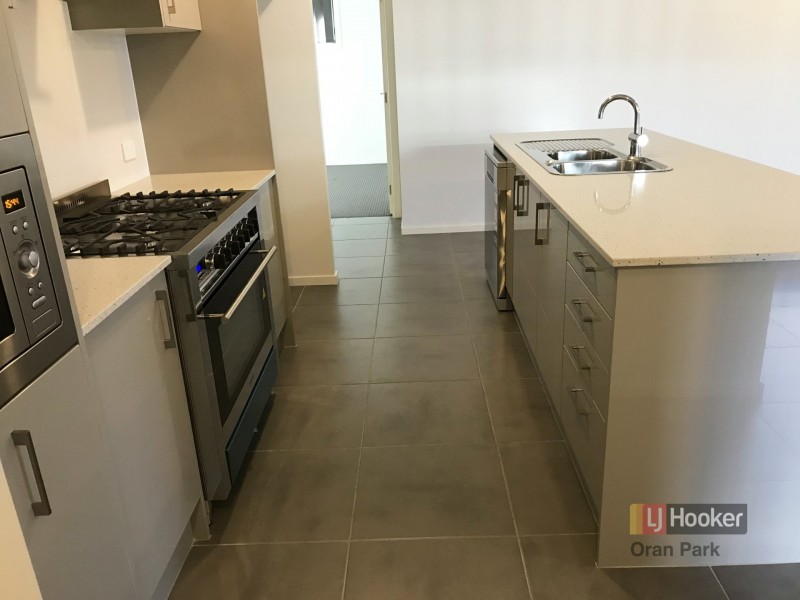 54 Bourne Ridge, Oran Park NSW 2570