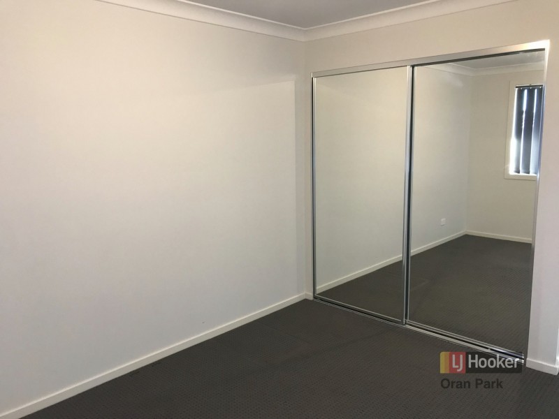 54 Bourne Ridge, Oran Park NSW 2570