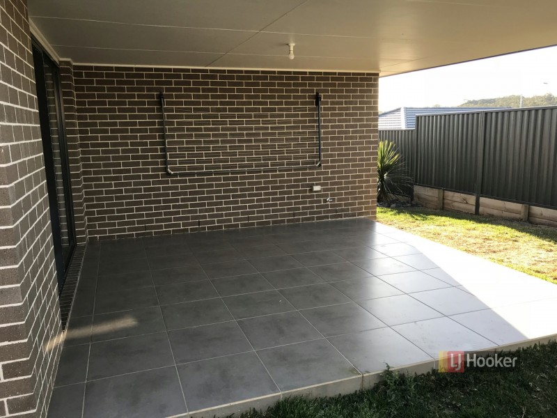 54 Bourne Ridge, Oran Park NSW 2570