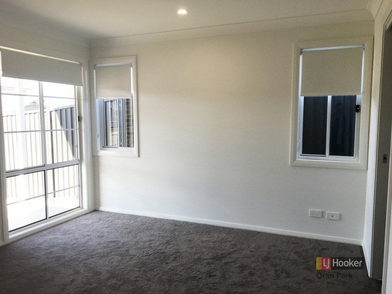 24 Arcadian Hills Crescent, Cobbitty NSW 2570