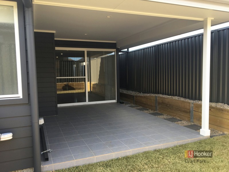 24 Arcadian Hills Crescent, Cobbitty NSW 2570