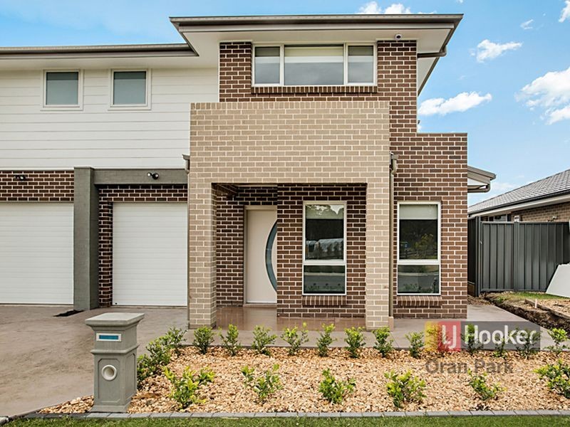 2/25 Franklin Grove, Oran Park NSW 2570
