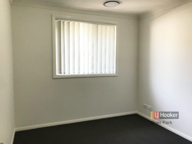 39A Courtney Loop, Oran Park NSW 2570