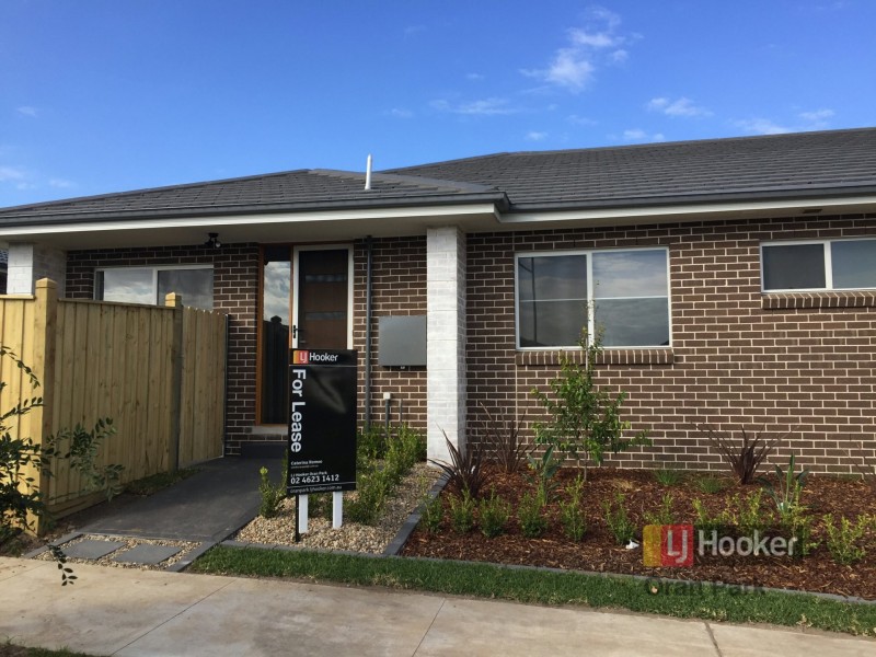 21 Lawrence Street, Oran Park NSW 2570