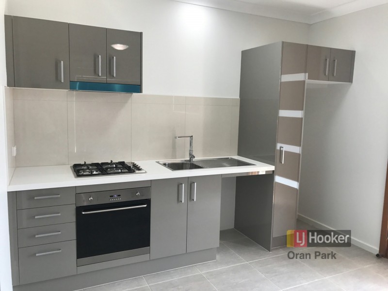 21 Lawrence Street, Oran Park NSW 2570