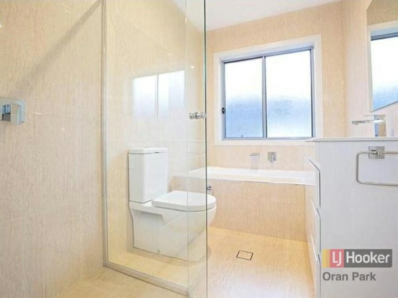 53 Murphy Street, Oran Park NSW 2570