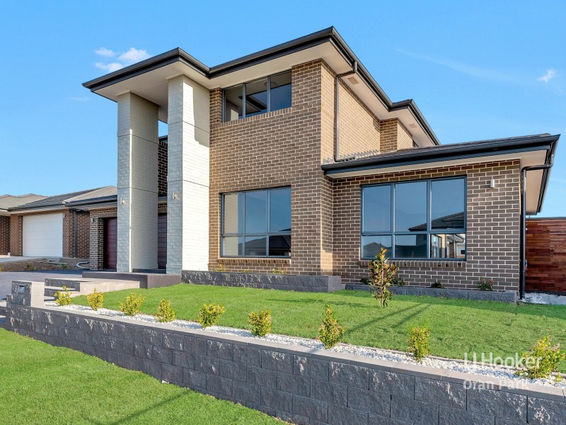 14 Ewing Loop, Oran Park NSW 2570