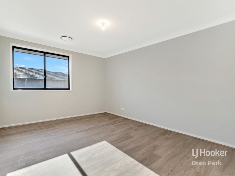 14 Ewing Loop, Oran Park NSW 2570