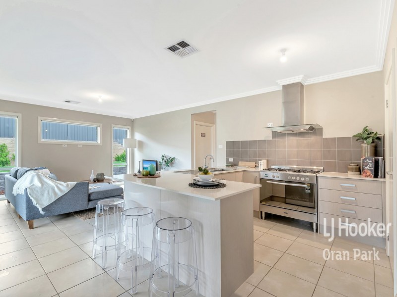 24 Thorpe Circuit, Oran Park NSW 2570