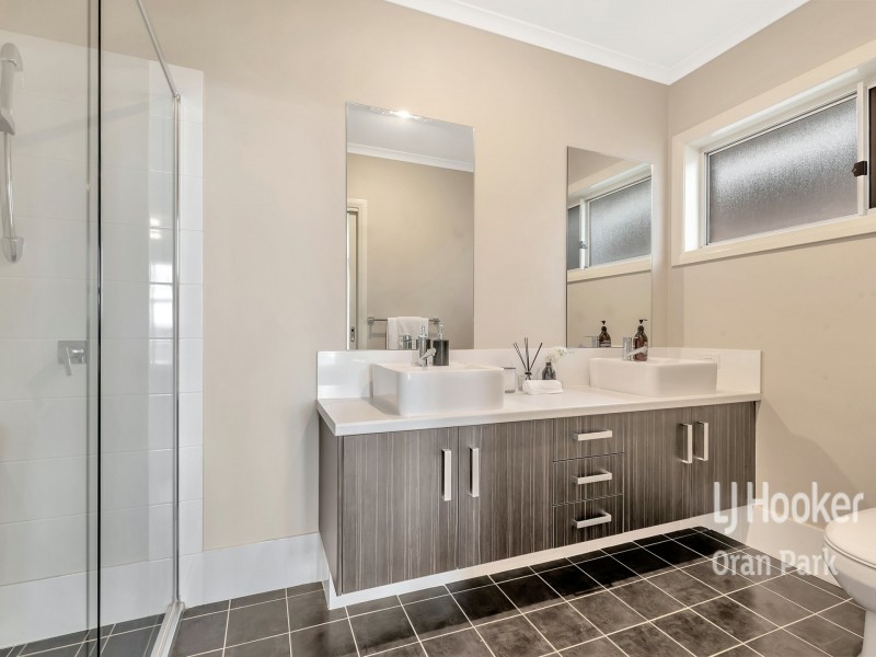 24 Thorpe Circuit, Oran Park NSW 2570