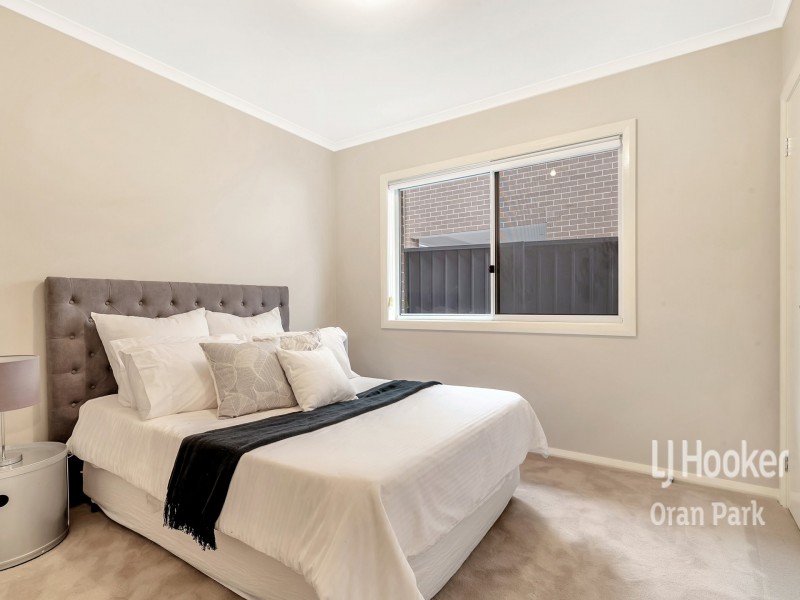24 Thorpe Circuit, Oran Park NSW 2570