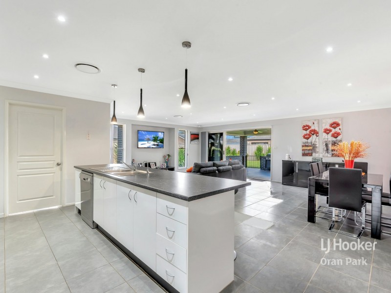 5 Gall Place, Oran Park NSW 2570