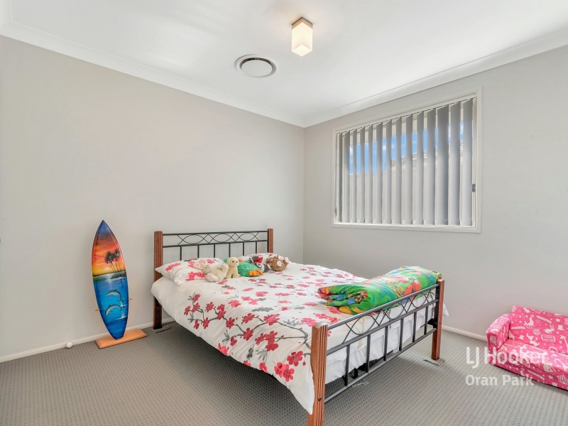 5 Gall Place, Oran Park NSW 2570