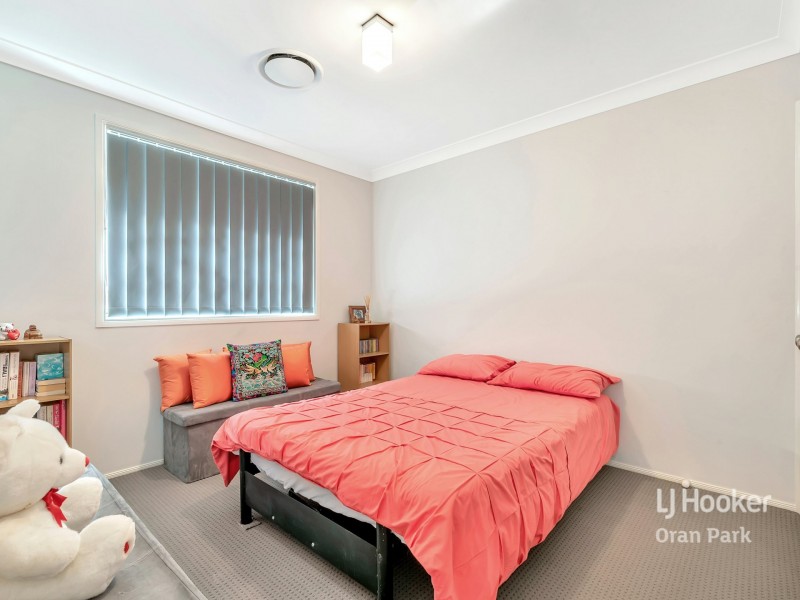 5 Gall Place, Oran Park NSW 2570