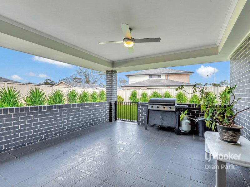 5 Gall Place, Oran Park NSW 2570