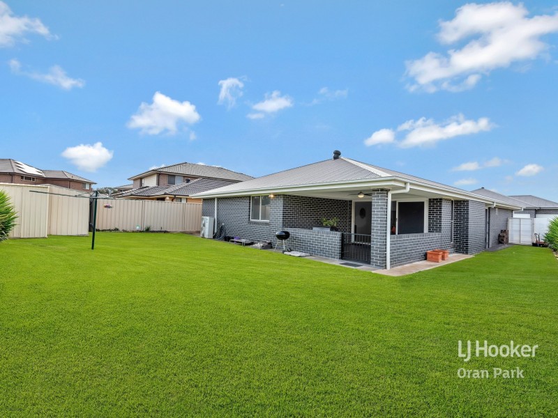 5 Gall Place, Oran Park NSW 2570