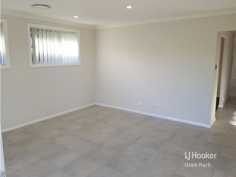 47 Courtney Loop, Oran Park NSW 2570