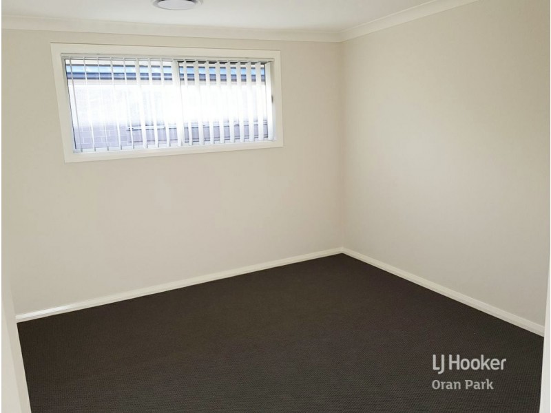 47 Courtney Loop, Oran Park NSW 2570