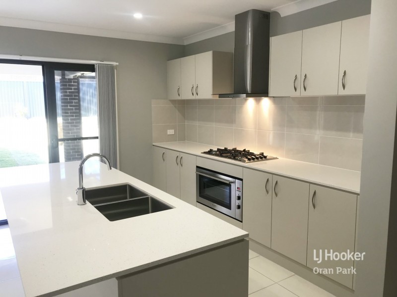 4a Russell Street, Oran Park NSW 2570