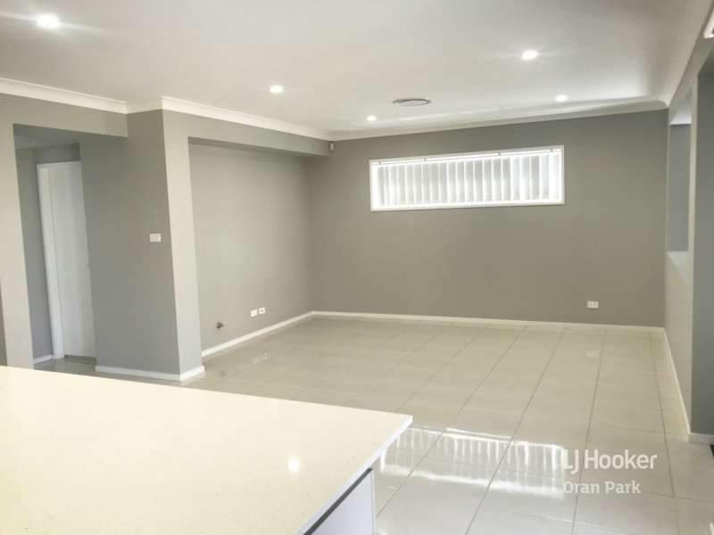 4a Russell Street, Oran Park NSW 2570
